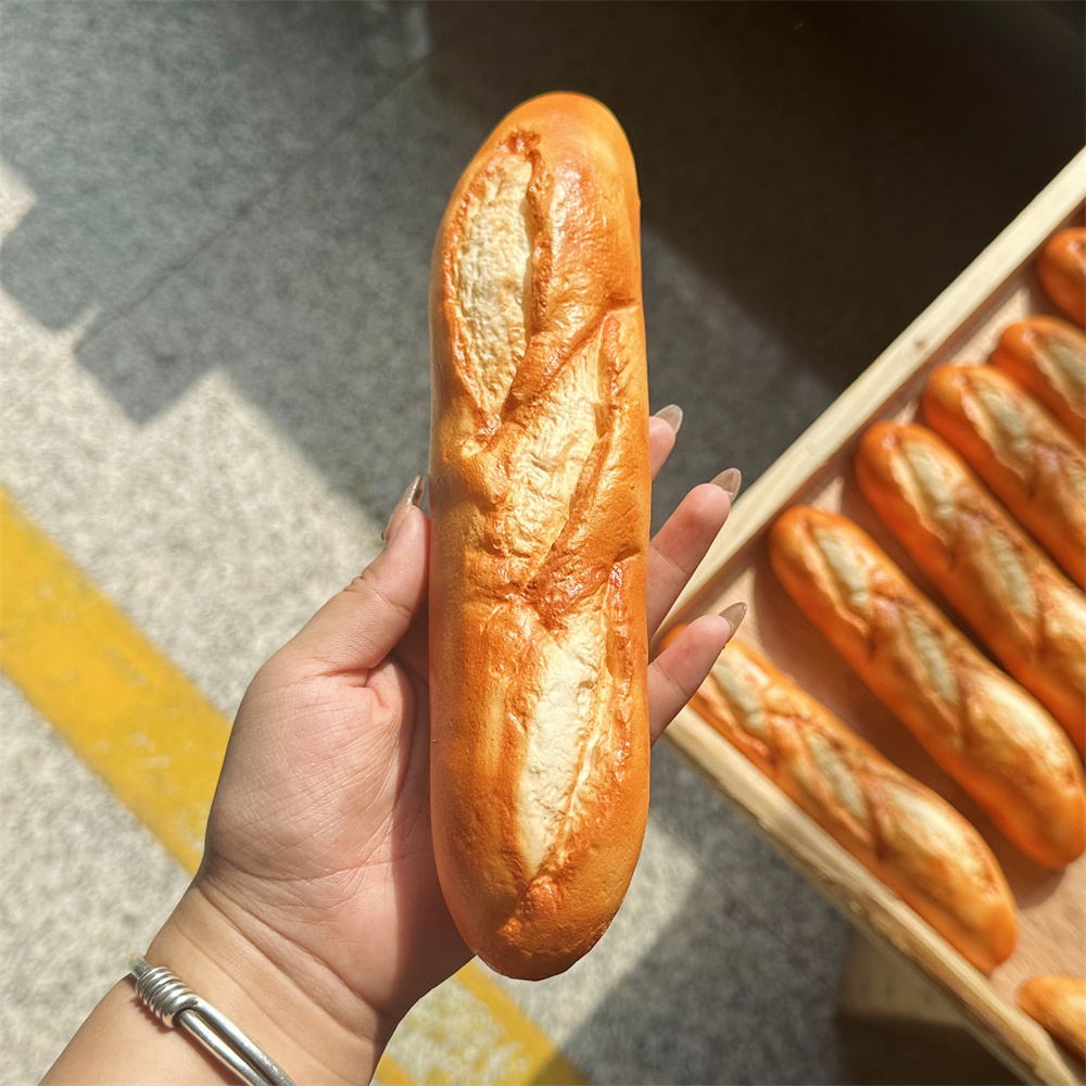 ソフトフードバゲットセリスモデル人工スナック塩ブランチホイー - Food Snacks Order のレビューと価格